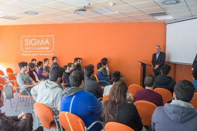 The 17th generation of interns start their traineeship at the SIGMA Learning Center